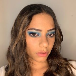 Meet your Posher, Faviola